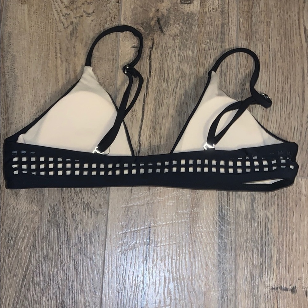 Black and Beige Bikini Set - Picture 4 of 4